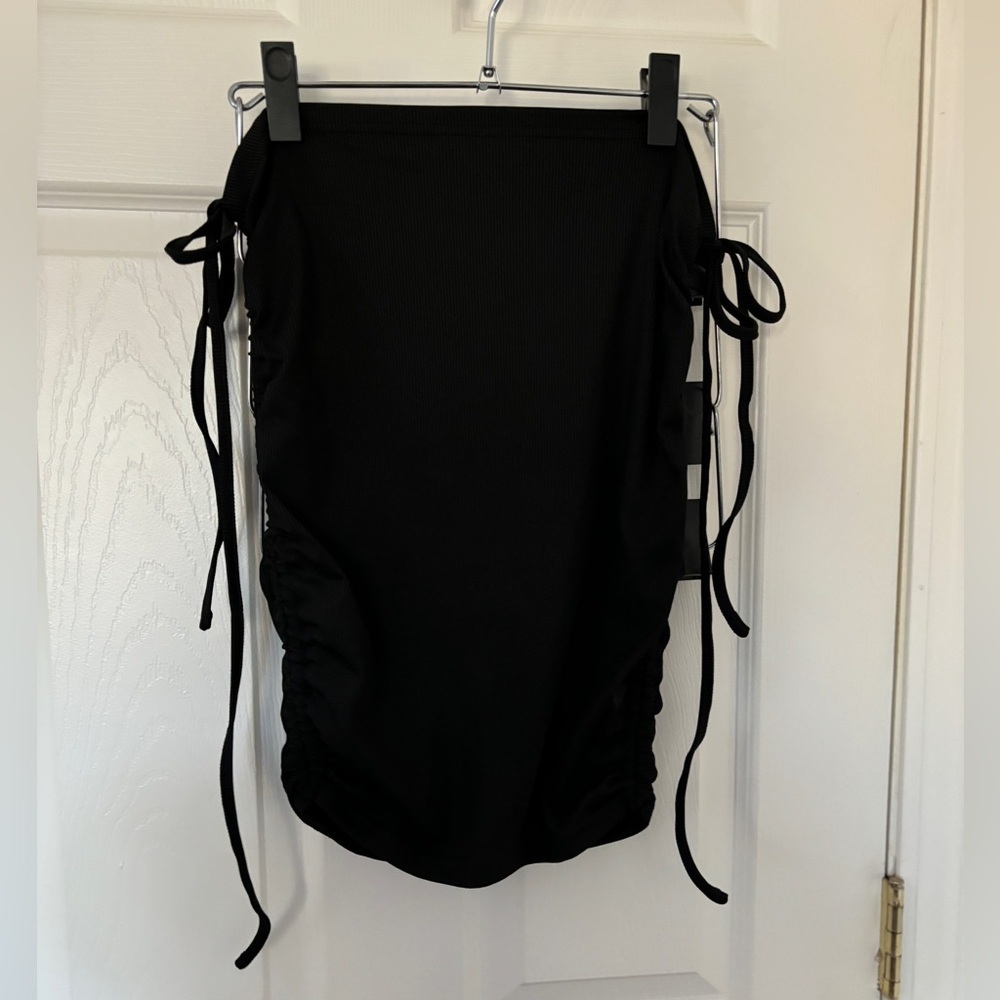 Women’s‎ Adorable Black Tube Top With Side Ties Size XS